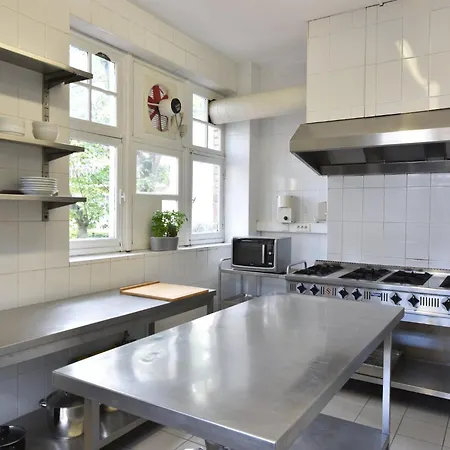 Former In The Centre And At 50 Metres From The In Panne Holiday home